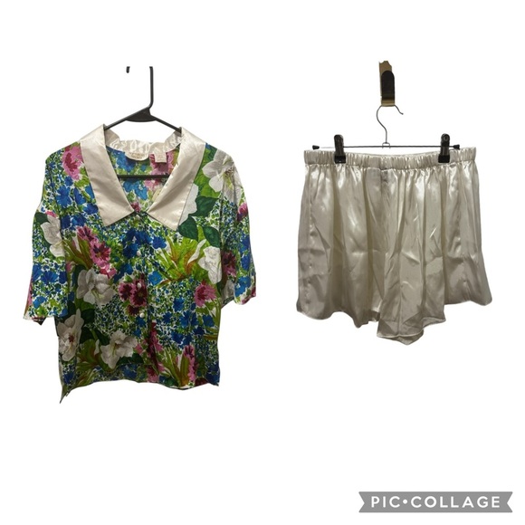 Victoria's Secret Other - Victoria’s Secret Gold Label Vintage Pajama Set Size Large